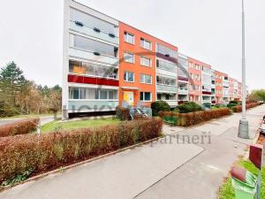 Pronájem bytu 2+kk, Praha - Bohnice, Dolákova, 44 m2