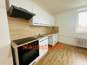 Pronájem bytu 2+kk, Ostrava - Poruba, Hlavní třída, 93 m2