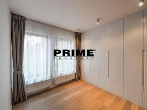 Pronájem bytu 3+kk, Praha - Vinohrady, náměstí Jiřího z Poděbrad, 156 m2