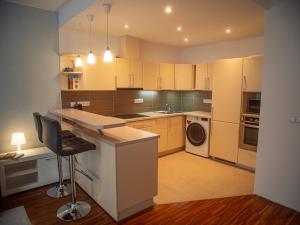 Prodej bytu 2+kk, Praha - Karlín, Kollárova, 54 m2