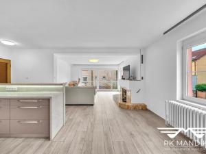 Prodej rodinného domu, Praha - Kbely, Kosmonoská, 220 m2