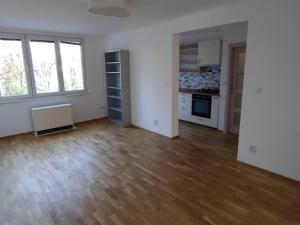 Pronájem bytu 2+kk, Tábor, Zbyňkova, 72 m2