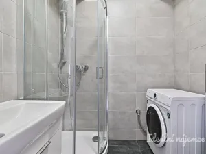 Pronájem bytu 1+kk, Brno - Královo Pole, Slovinská, 37 m2