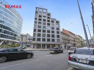 Prodej ubytování, Praha - Smíchov, Plzeňská, 22 m2