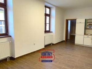 Pronájem bytu 3+kk, Netolice, Mírové Náměstí, 63 m2