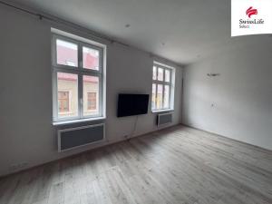 Pronájem bytu 1+kk, Chomutov, Klostermannova, 41 m2