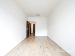 Pronájem bytu 2+kk, Praha - Štěrboholy, Kryšpínova, 55 m2