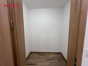 Pronájem bytu 2+kk, Praha - Chodov, Drahňovická, 56 m2