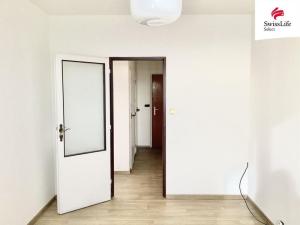 Pronájem bytu 2+kk, Praha - Kobylisy, Kyselova, 45 m2