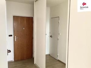 Pronájem bytu 2+kk, Praha - Kobylisy, Kyselova, 45 m2