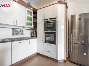 Prodej bytu 3+kk, Karlovy Vary, Jateční, 96 m2