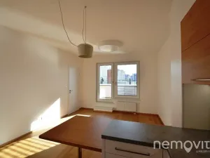 Pronájem bytu 2+kk, Praha - Libuš, Novodvorská, 50 m2