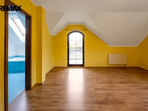 Prodej rodinného domu, Jenišov - Pod Rohem, K Rohu, 205 m2