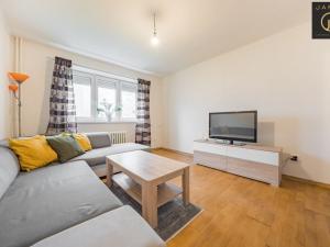 Pronájem bytu 2+kk, Kladno - Kročehlavy, Jaroslava Foglara, 54 m2