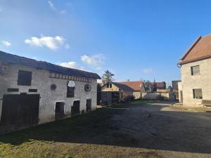 Prodej rodinného domu, Polepy, 1783 m2