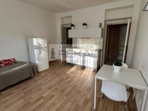 Pronájem bytu 1+kk, Praha - Košíře, Musílkova, 26 m2