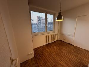 Pronájem bytu 2+1, Zlín, Dlouhá, 56 m2