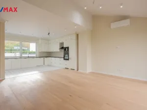 Prodej rodinného domu, Jenišov - Pod Rohem, Horská, 178 m2