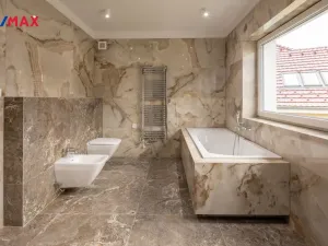 Prodej rodinného domu, Jenišov - Pod Rohem, Horská, 178 m2