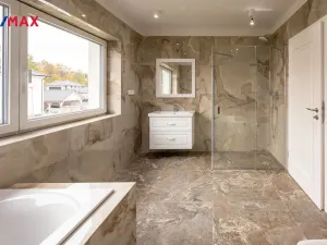 Prodej rodinného domu, Jenišov - Pod Rohem, Horská, 167 m2