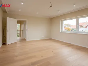 Prodej rodinného domu, Jenišov - Pod Rohem, Horská, 167 m2