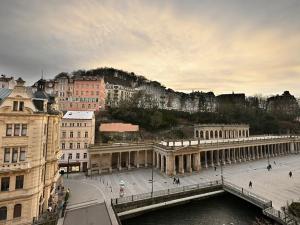 Prodej bytu 2+kk, Karlovy Vary, Vřídelní, 55 m2