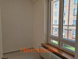 Pronájem kanceláře, Havířov - Město, Místní, 148 m2
