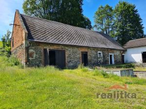 Pronájem zemědělské usedlosti, Mezina, 1143 m2