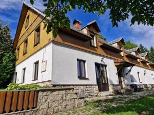 Prodej rodinného domu, Lovečkovice - Náčkovice, Náčkovice, 230 m2