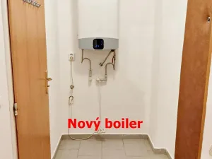 Pronájem bytu 1+kk, Praha - Strašnice, Na hroudě, 26 m2