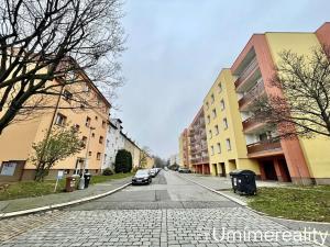 Pronájem bytu 3+1, Praha - Prosek, Klíčovská, 80 m2