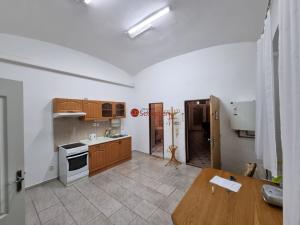 Pronájem bytu 1+1, Teplice, Dlouhá, 45 m2