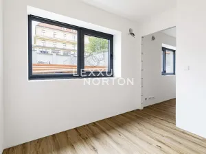 Prodej bytu 2+kk, Praha - Nusle, Na Topolce, 38 m2