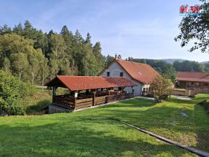 Prodej rodinného domu, Benešov nad Černou - Děkanské Skaliny, 217 m2