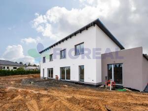 Prodej bytu 5+kk, Sulice, Dubová, 119 m2