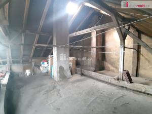 Prodej rodinného domu, Plzeň - Skvrňany, U Dráhy, 230 m2