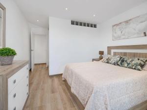 Prodej bytu 3+1, Torrevieja, Španělsko, 90 m2