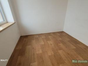 Pronájem bytu 2+1, Praha - Radotín, Věštínská, 80 m2