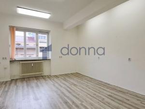 Pronájem kanceláře, Praha - Vinohrady, Blanická, 21 m2