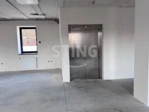 Pronájem kanceláře, Český Těšín, Jablunkovská, 902 m2