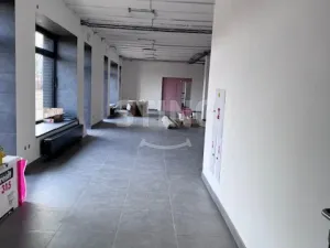 Pronájem kanceláře, Český Těšín, Jablunkovská, 902 m2