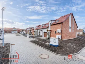 Prodej rodinného domu, Ořech, Východní, 166 m2