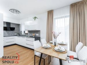 Prodej rodinného domu, Ořech, Východní, 170 m2