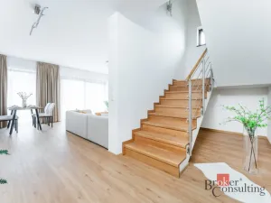 Prodej rodinného domu, Ořech, Východní, 170 m2