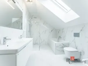 Prodej rodinného domu, Ořech, 170 m2