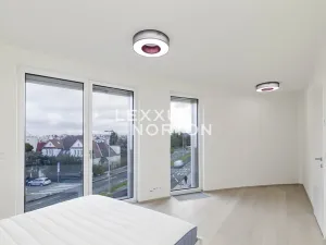 Pronájem bytu 2+kk, Praha - Michle, Hodonínská, 56 m2