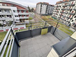 Pronájem bytu 2+kk, Praha - Letňany, Škrábkových, 52 m2