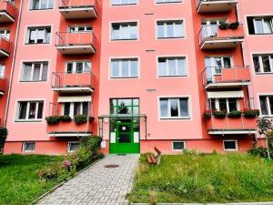 Pronájem bytu 1+kk, Teplice, Svojsíkova, 23 m2