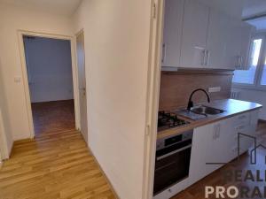 Prodej bytu 3+1, Hodonín, Sadová, 72 m2