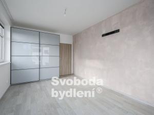 Prodej bytu 3+kk, Praha - Uhříněves, Oty Bubeníčka, 97 m2